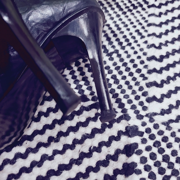 CARLO ROSETTI Vintage 90s Long Point Stiletto Ankle Boots - Picture 7 of 13